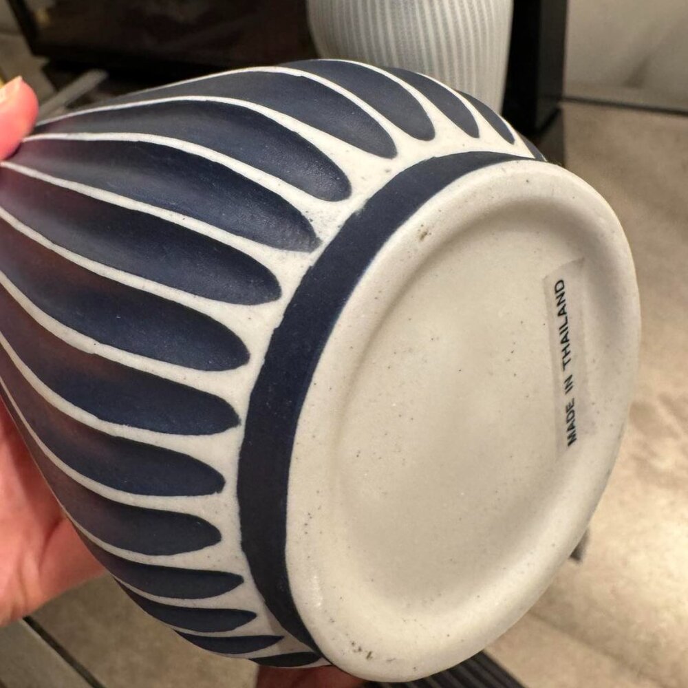 Pair of New 9 inch Designer Thai Ceramic Stoneware Porcelain Vases Blue Gray - Picture 3 of 7